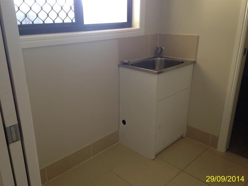 8 Boatwright Avenue, Gracemere QLD 4702