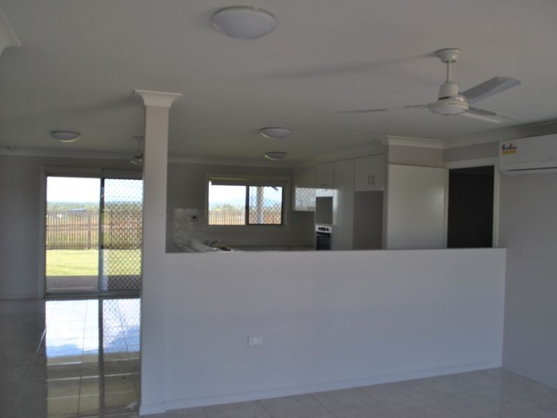 33 Burke and Wills Drive Breeze Residential, Gracemere QLD 4702