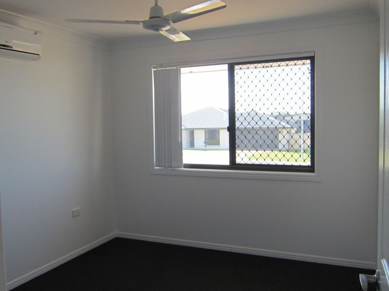 34 Burke & Wills Drive, Gracemere QLD 4702