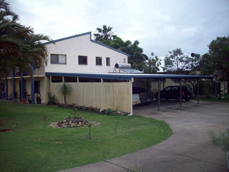 4/44 Haynes Street, Park Avenue QLD 4701