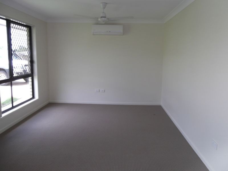33 Leichardt Drive, Gracemere QLD 4702