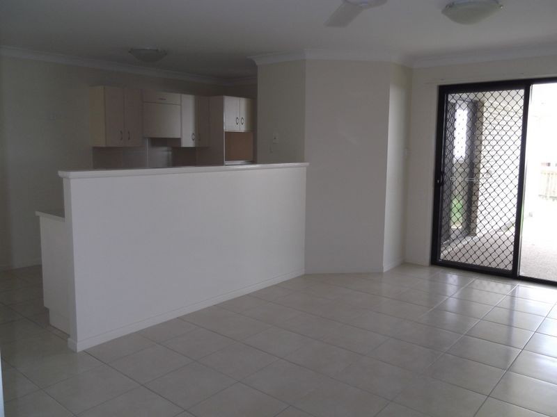 33 Leichardt Drive, Gracemere QLD 4702