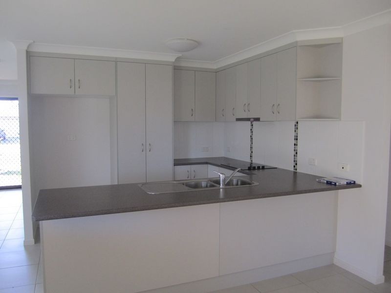 14 Justin Street, Gracemere QLD 4702