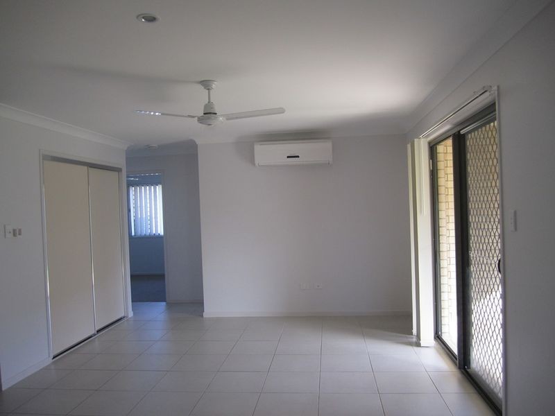 14 Justin Street, Gracemere QLD 4702