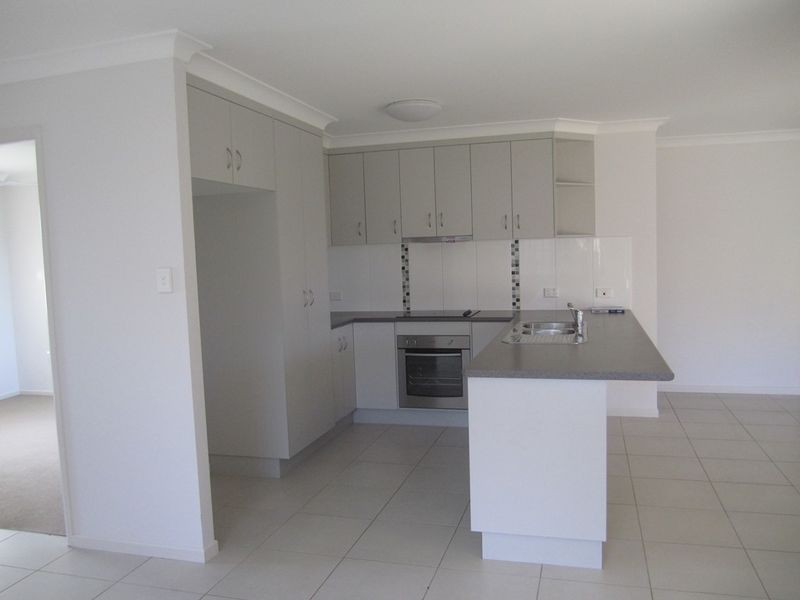 14 Justin Street, Gracemere QLD 4702