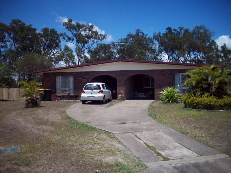 2 Buntain Street, Kawana QLD 4701