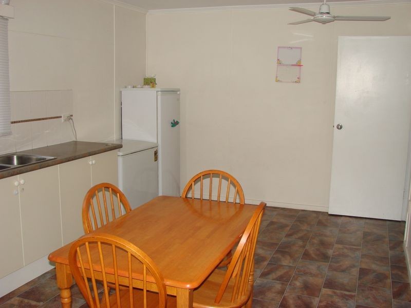 73 Charles Street, Berserker QLD 4701