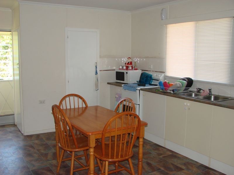 73 Charles Street, Berserker QLD 4701