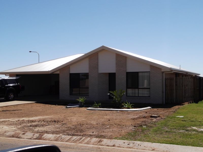 12 Boatwright Ave, Gracemere QLD 4702