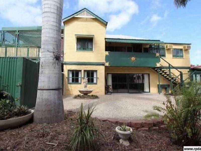 38-40 Brown Street, Berserker QLD 4701