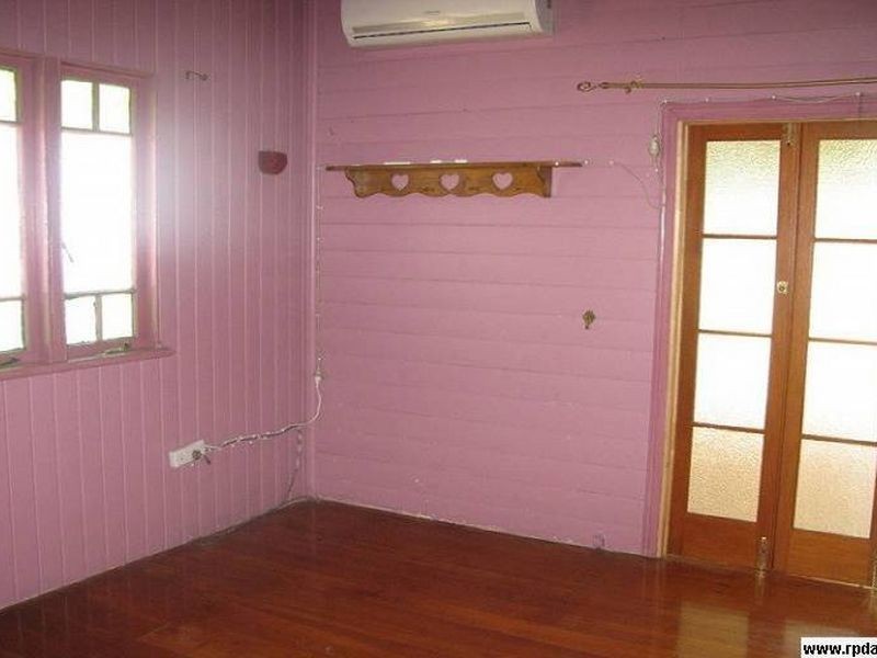 38-40 Brown Street, Berserker QLD 4701