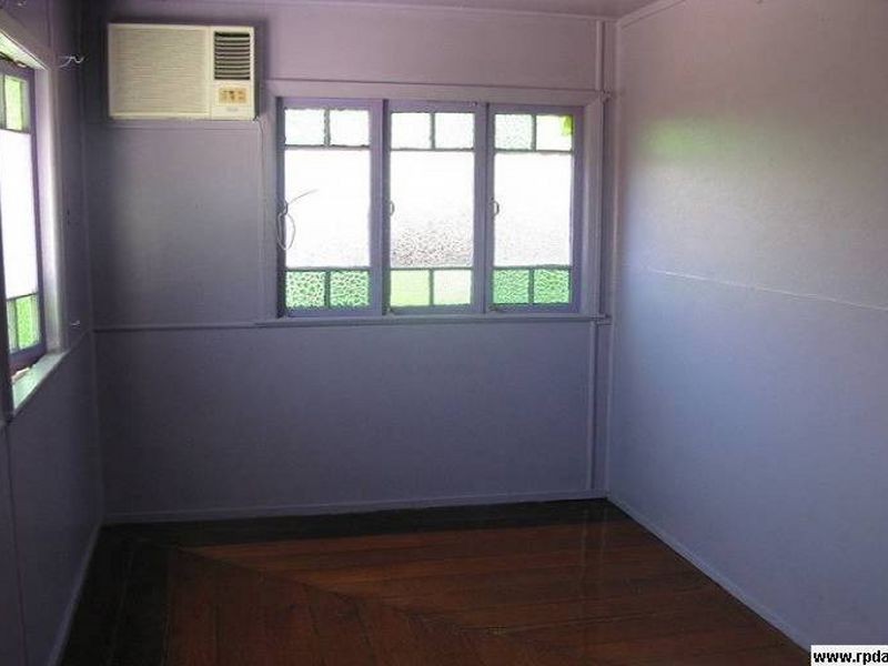 38-40 Brown Street, Berserker QLD 4701