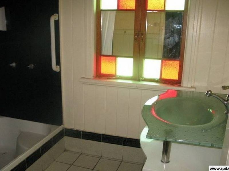 38-40 Brown Street, Berserker QLD 4701