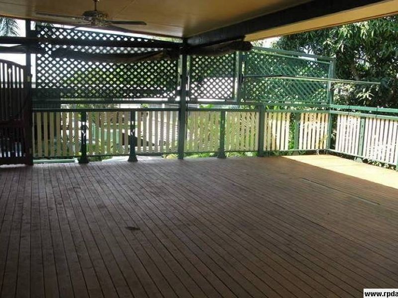 38-40 Brown Street, Berserker QLD 4701