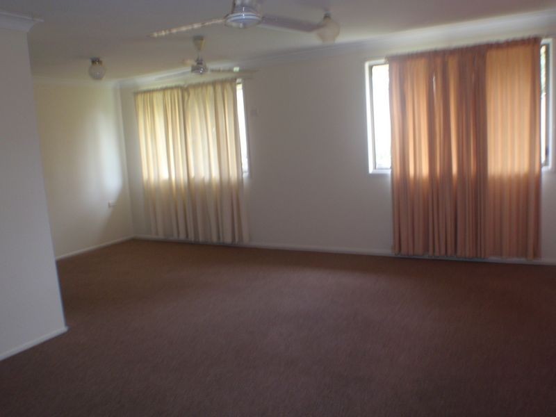 3 Blyth Avenue, Gracemere QLD 4702