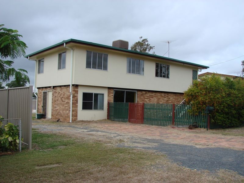 4 Cassar Street, Gracemere QLD 4702