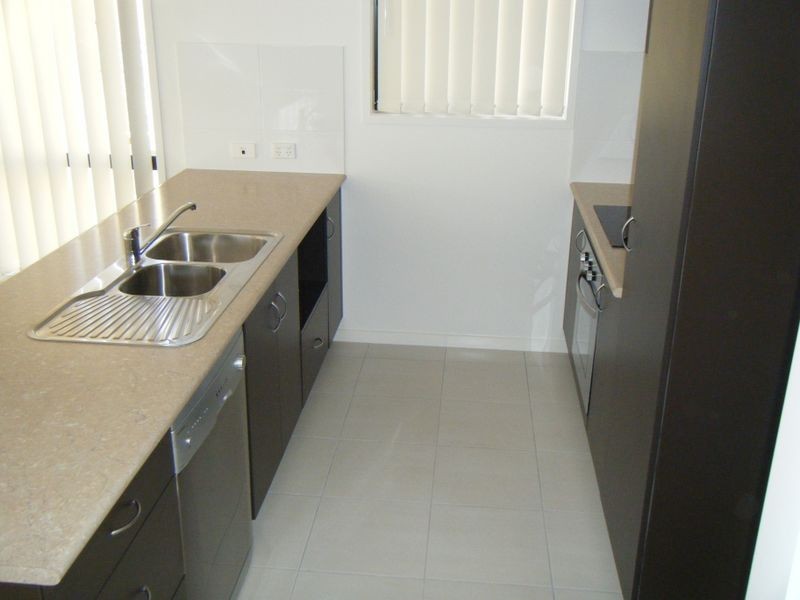 7 Flinders Court, Gracemere QLD 4702