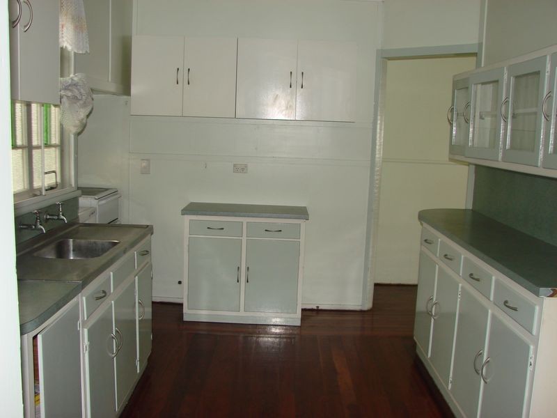 157 Lakes Creek Road, Berserker QLD 4701