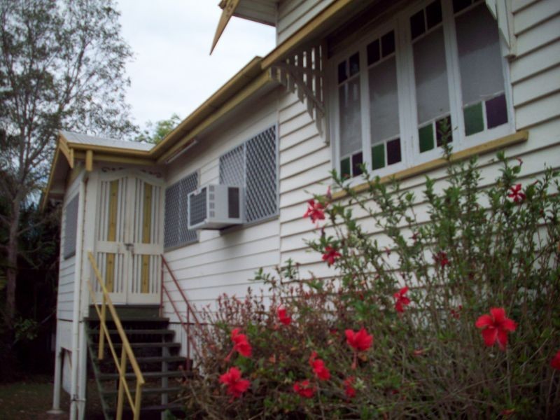 26 Armstrong Street, Berserker QLD 4701