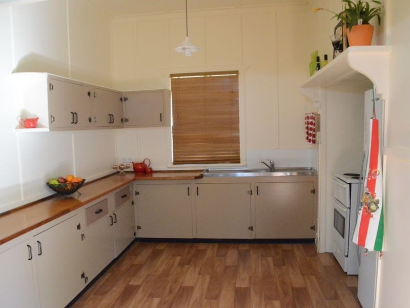 14 Foreman Street, Allenstown QLD 4700