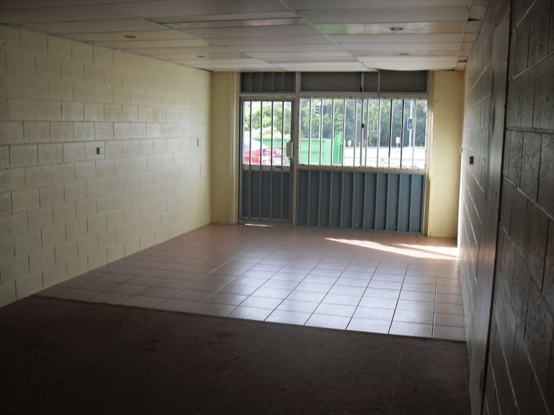 Shop 2/26 Knight Street, Rockhampton QLD 4700