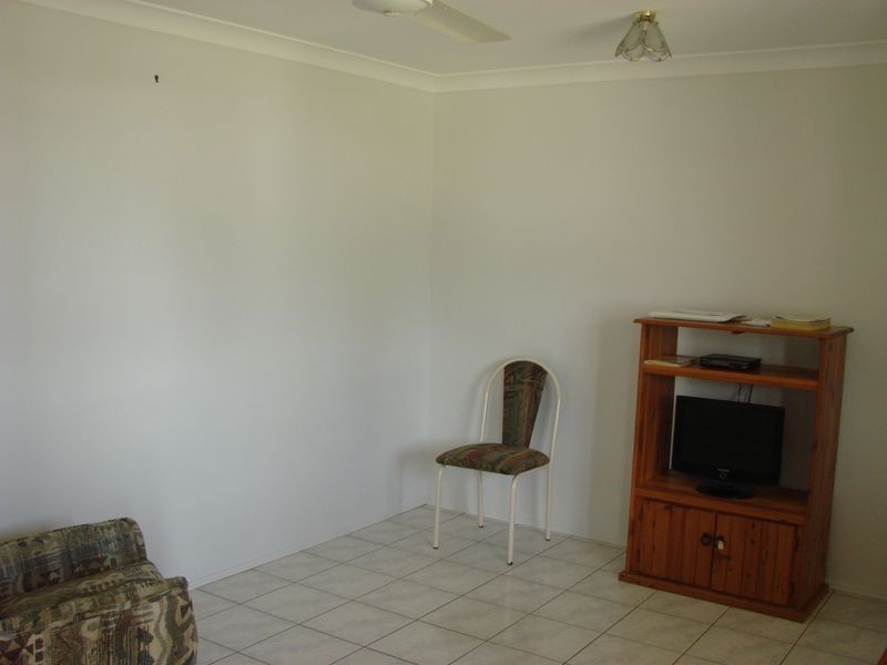 13 Gleeson Close, Gracemere QLD 4702