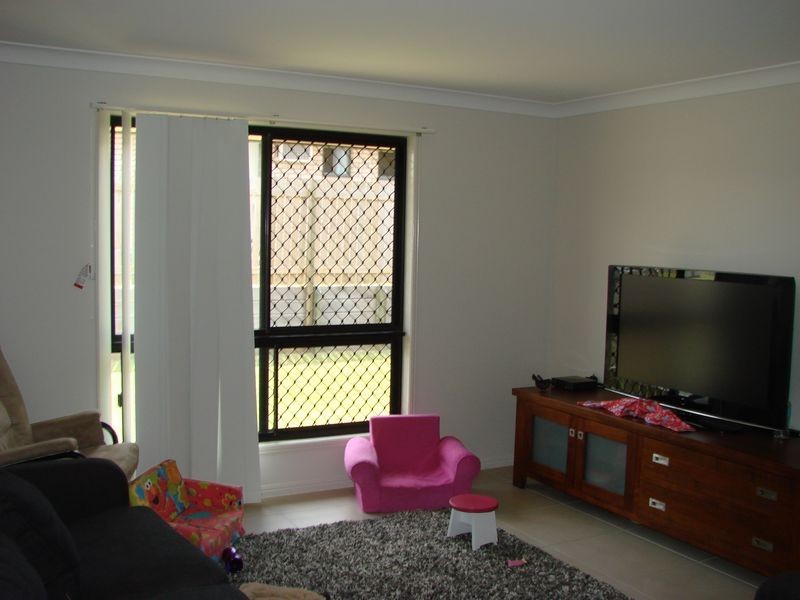 9 Kate Street, Gracemere QLD 4702