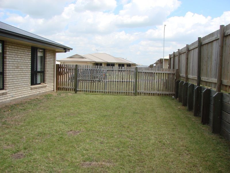 9 Kate Street, Gracemere QLD 4702