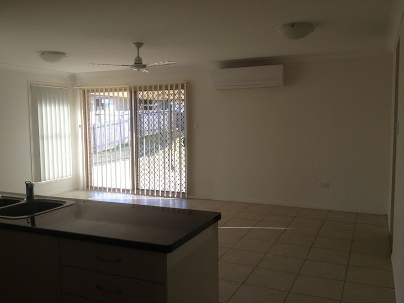 23 Cherryfield Road, Gracemere QLD 4702