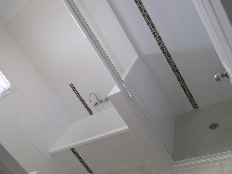 23 Cherryfield Road, Gracemere QLD 4702