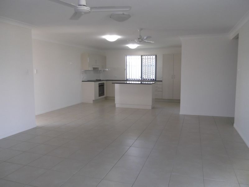 19 Jamieson Street, Gracemere QLD 4702