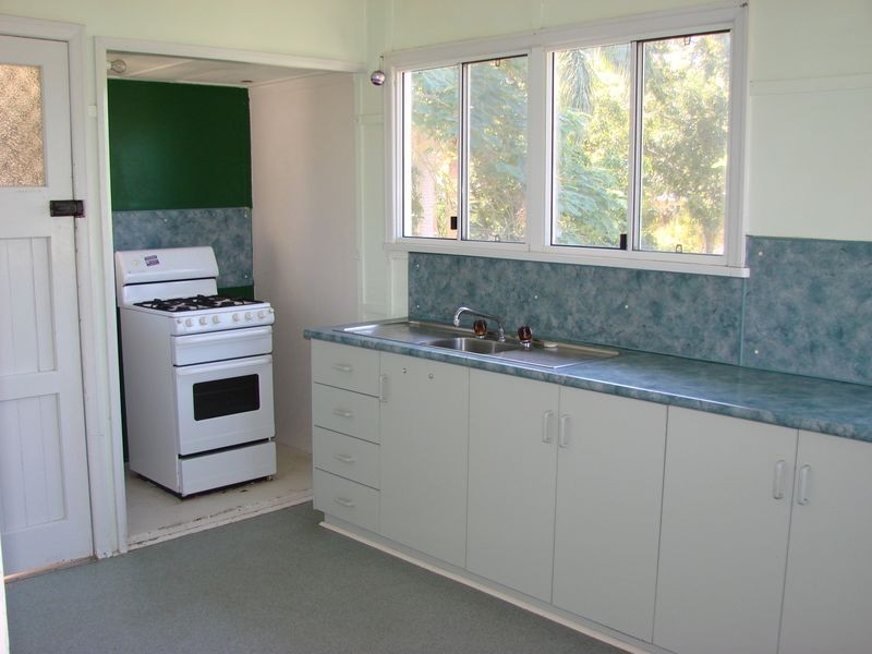 345 Rhodes Street, Koongal QLD 4701