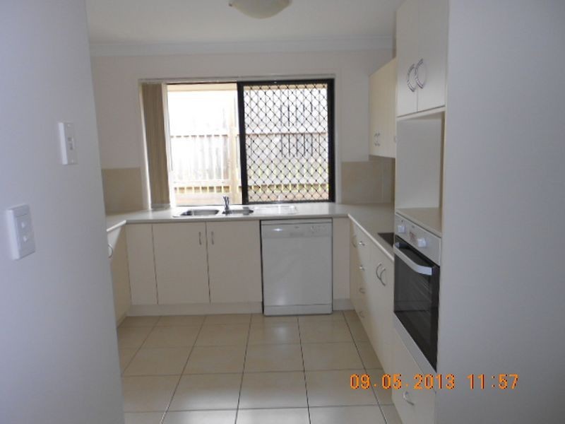 2 Boatwright Avenue, Gracemere QLD 4702