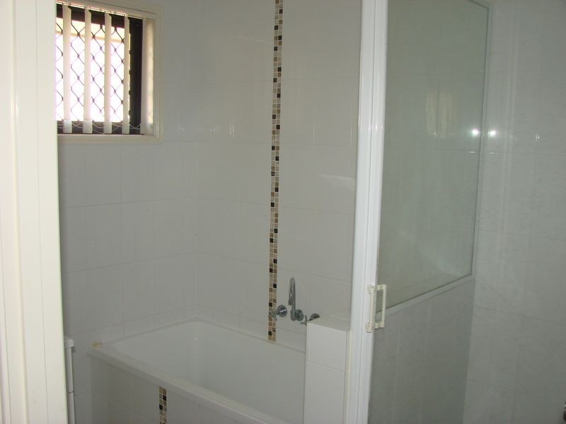 18 Webster Street, Gracemere QLD 4702