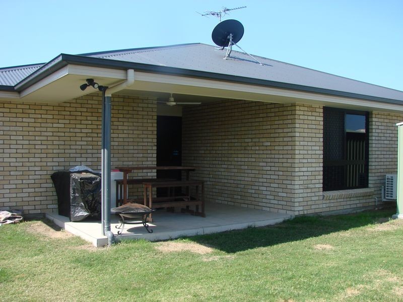 18 Webster Street, Gracemere QLD 4702