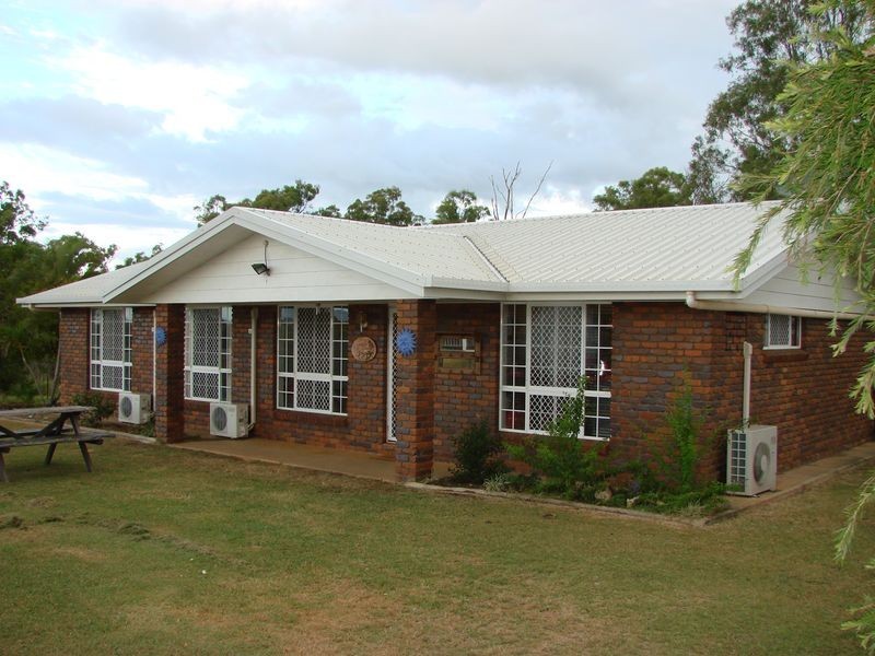 30 West Street, Gracemere QLD 4702