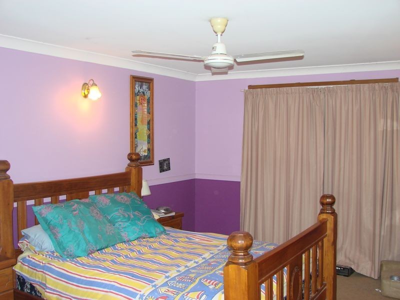 30 West Street, Gracemere QLD 4702