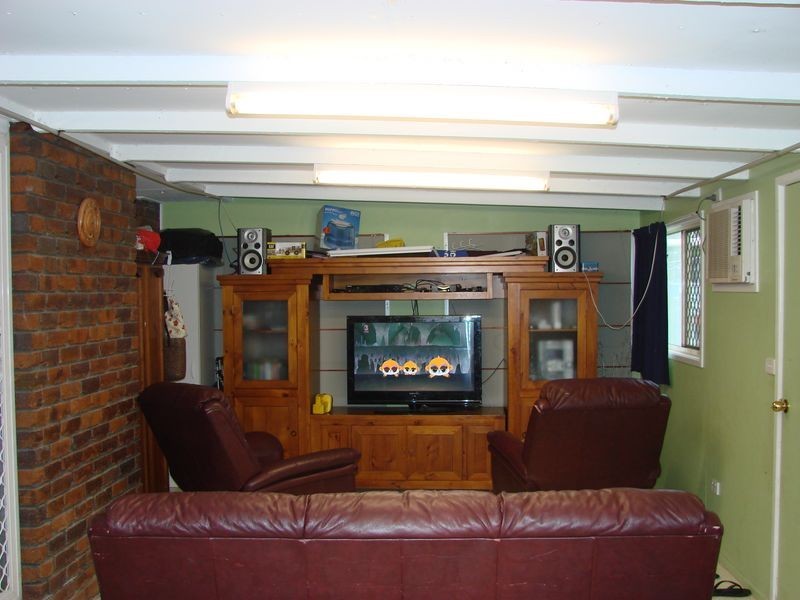 30 West Street, Gracemere QLD 4702