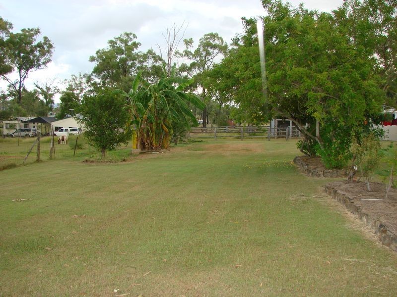 30 West Street, Gracemere QLD 4702