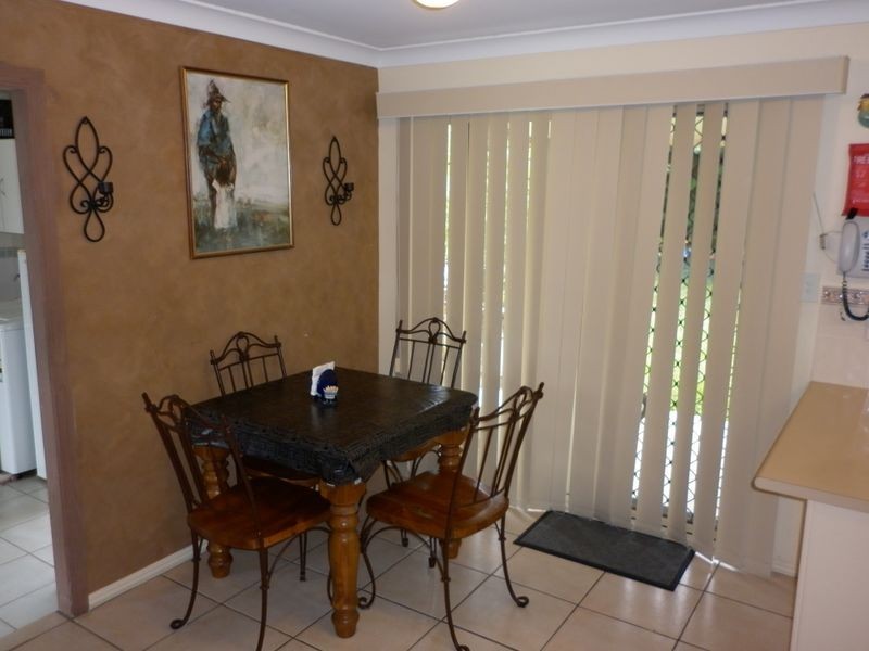 1 Van Haeren Street, Kawana QLD 4701