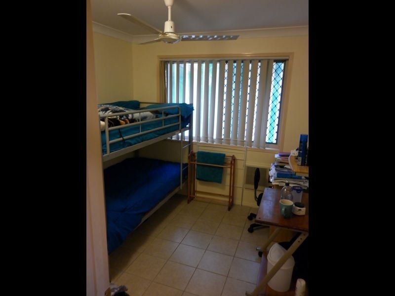 1 Van Haeren Street, Kawana QLD 4701