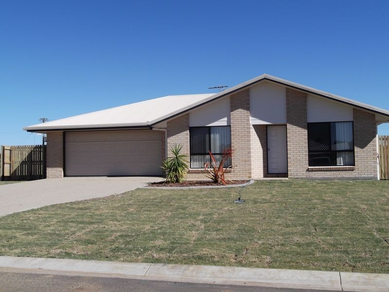 26 Owen Avenue, Gracemere QLD 4702