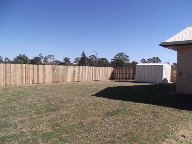 26 Owen Avenue, Gracemere QLD 4702