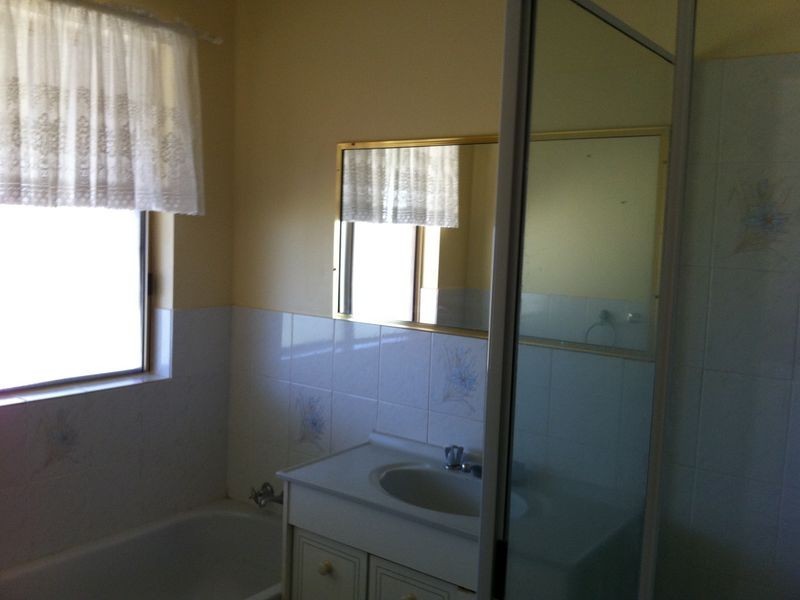 107 Julie Anne Drive, Glendale QLD 4711