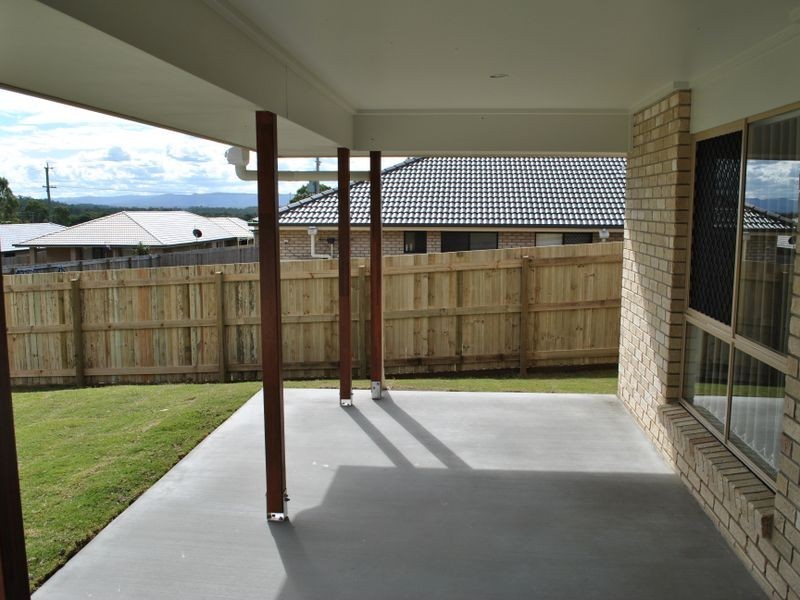 143 Hume Crt, Gracemere QLD 4702