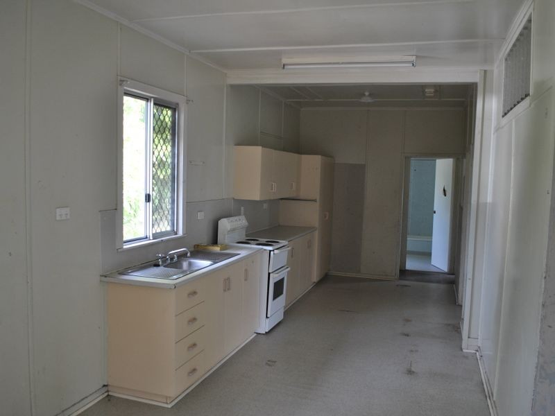 188 Elphinstone Street, Koongal QLD 4701