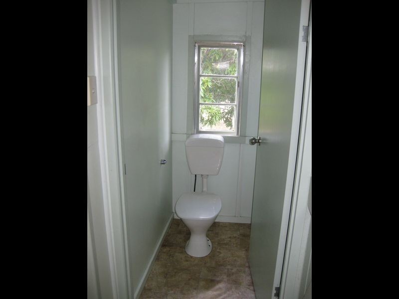 53 West Street, The Range QLD 4700