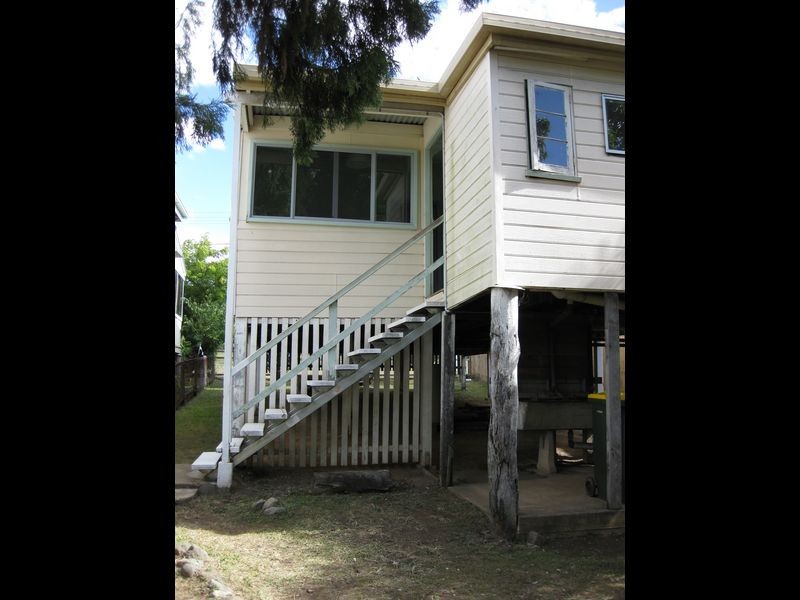 53 West Street, The Range QLD 4700