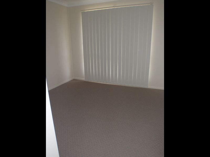 8 Annie Close, Gracemere QLD 4702