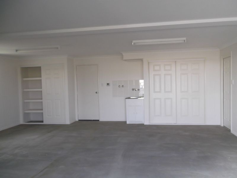 19 Jane Crescent, Gracemere QLD 4702
